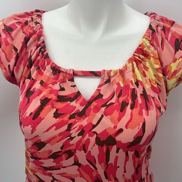 Axcess dahlia floral short sleeve top size large - Picture 2 of 5